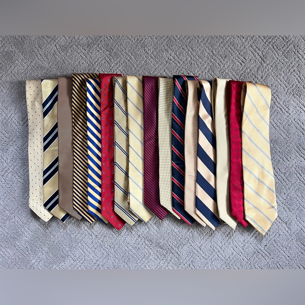 Bundle of 16 Men’s Ties Brooks Brothers Izod Ralph Lauren Nautica